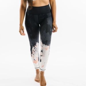 ZYIA Watercolor Ombre Summit Hi-rise 7/8 24"